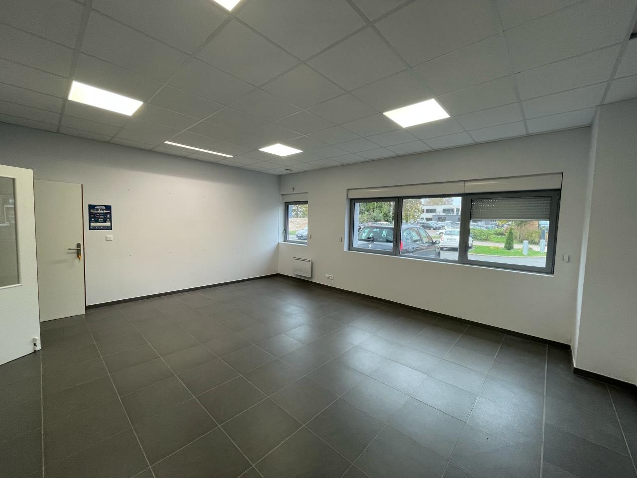 Bureau Mont-Saint-Aignan 544m² Location bureau Mont-Saint-Aignan Seine-Maritime OLBUR2427073 4